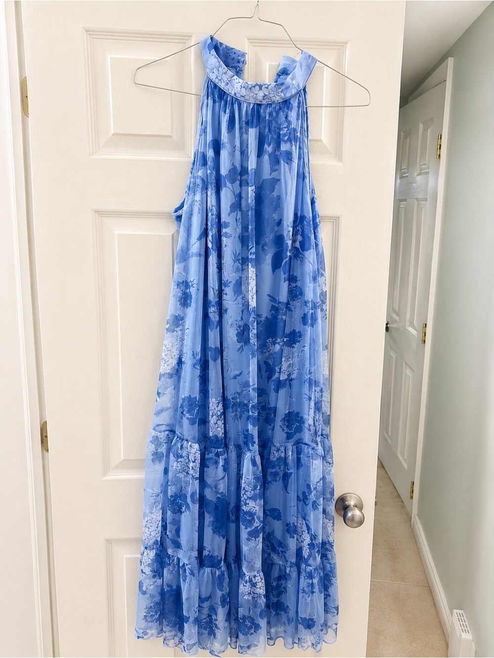 Sleeveless Blue Floral Halter Maxi Dress